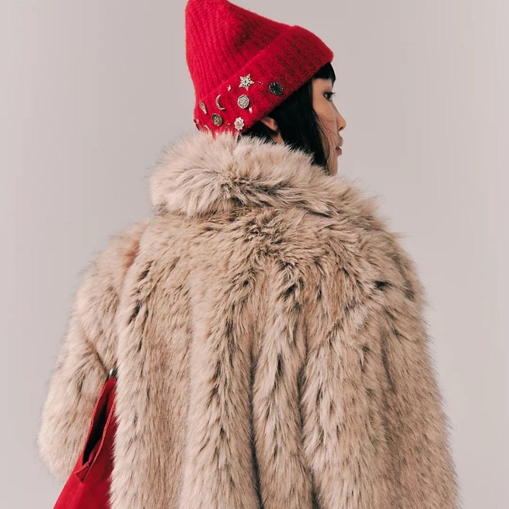 Coat - Picture 2 of 3
